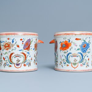 Een paar Chinese famille rose 'Pompadour' koelers, Qianlong — foto 4