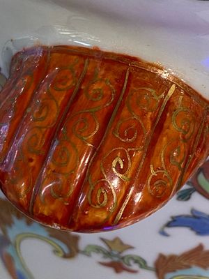 Een paar Chinese famille rose 'Pompadour' wijnkoelers, Qianlong — foto 12