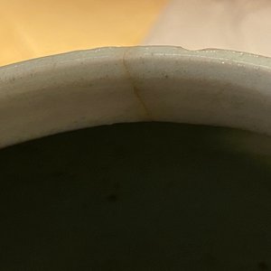 Een paar Chinese famille rose potten en een paar famille verte craquelé kommen, 19/20e eeuw — foto 15