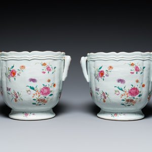 Een paar Chinese famille rose wijnkoelers, Qianlong — foto 2