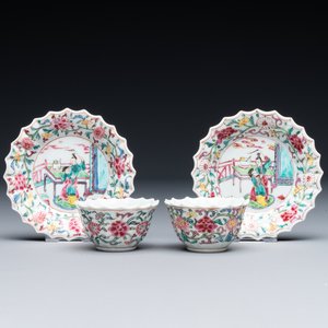 Een paar Chinese famille rose 'Xi Xiang Ji' koppen en schotels, Yongzheng — foto 1