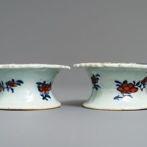 Een paar Chinese famille rose zoutvaten met 'tabaksbladeren' decor, Qianlong — foto 5