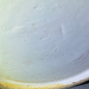 Een paar Chinese famille verte dekselvazen met draken, 19e eeuw — foto 14