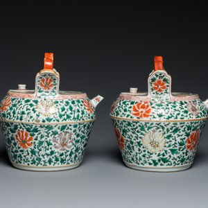 Een paar Chinese famille verte lijmpotten met deksels, Kangxi — foto 5
