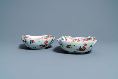 Een paar Chinese Imari-stijl kommen, Qianlong