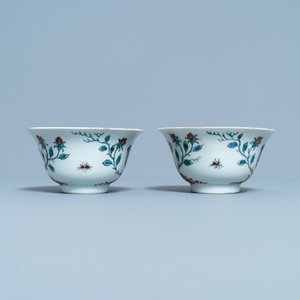 Een paar Chinese in Nederland beschilderde kommen met papegaaien, Kangxi — foto 5
