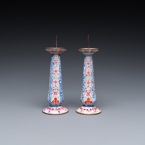 Een paar Chinese kandelaars in Canton email, Yongzheng/Qianlong — foto 2