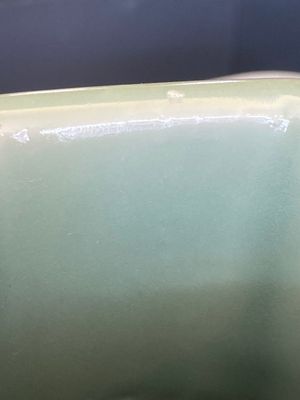 Een paar Chinese octagonale monochrome celadon vazen, Xuantong merk en periode — foto 17