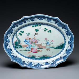 Een paar Chinese ovale famille rose schotels met een dame in een tuin, Qianlong — foto 4
