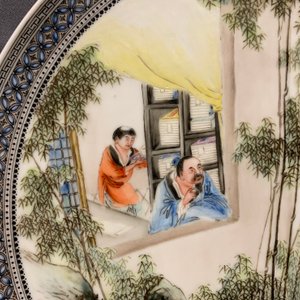 Een paar Chinese polychrome schotels met winterlandschapsdecor, Republiek, 20e eeuw — foto 15