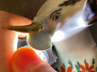 Een paar Chinese porseleinen koeien naar Delfts voorbeeld voor de Nederlandse markt, Qianlong — foto 10