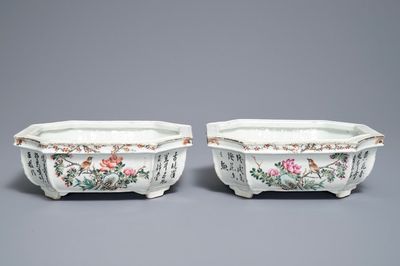 Een paar Chinese qianjiang cai jardinières, 19/20e eeuw