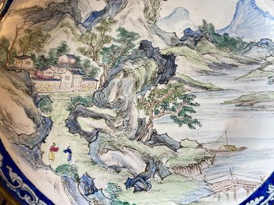 Een paar Chinese schotels in de stijl van de 'Master of the Rocks' in Canton email, Yongzheng/Qianlong — foto 10