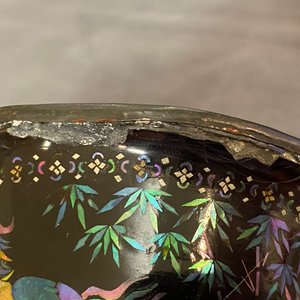 Een paar Chinese stem cups in lac burgauté, Kangxi — foto 25