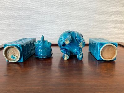 Een paar Chinese turquoise 'cong' vazen en een 'luduan' wierookbrander, 19/20e eeuw — foto 5