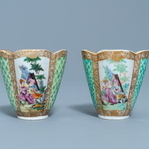 Een paar Chinese vierlobbige koppen en schotels met AR-merk naar Meissen voorbeeld, Tongzhi — foto 4