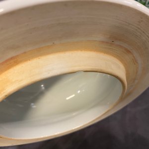 Een paar Chinese wucai dekselvazen, Wanli merk, 19e eeuw — foto 7