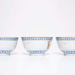 Een paar en een set van drie Chinese kommen met qianjiang cai decor, 19/20e eeuw — foto 4