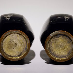 Een paar fijne Japanse cloisonné vazen, Meiji, 19e eeuw — foto 6