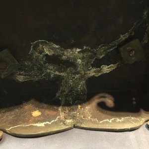 Een paar grote Chinese bronzen figuren voor de Vietnamese markt, 19e eeuw — foto 40