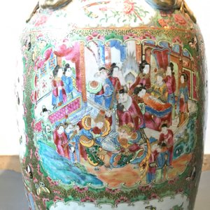 Een paar grote Chinese Canton famille rose vazen, 19e eeuw — foto 10