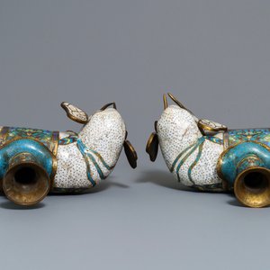 Een paar grote Chinese cloisonné modellen van olifanten, 19e eeuw — foto 5