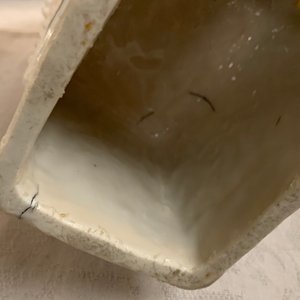 Een paar grote Chinese Dehua blanc de Chine wierookhouders in de vorm van boeddhistische leeuwen, Kangxi — foto 16