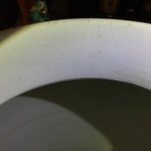 Een paar grote Chinese famille noire dekselvazen, 19/20e eeuw — foto 11