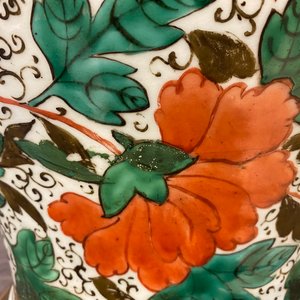 Een paar grote Chinese famille rose vazen met bronzen monturen, 19e eeuw — foto 61