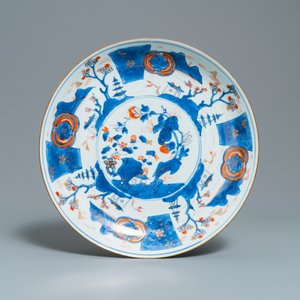 Een paar grote Chinese Imari-stijl schotels, Kangxi — foto 4