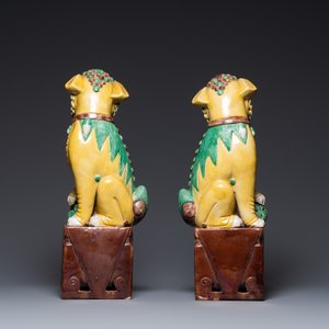 Een paar grote Chinese sancai-geglazuurde boeddhistische leeuwen, 19e eeuw — foto 4