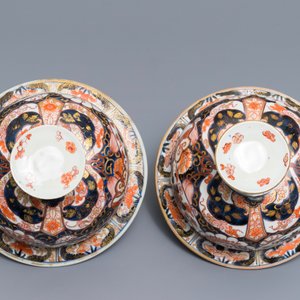 Een paar grote Japanese Imari dekselvazen, Edo, 17/18e eeuw — foto 7