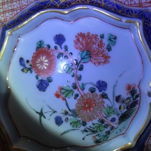 Een paar hexagonale Chinese famille verte jardinières, Kangxi/Yongzheng — foto 18