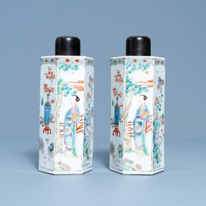 Een paar hexagonale Chinese famille verte theebussen, Kangxi — foto 3
