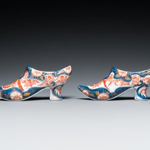 Een paar Imari-stijl schoentjes naar Delfts voorbeeld, wellicht Samson, Frankrijk, 19e eeuw — foto 3