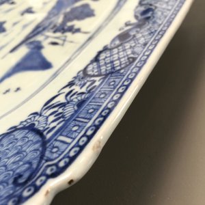 Een paar octagonale Chinese blauw-witte schotels, Qianlong — foto 3