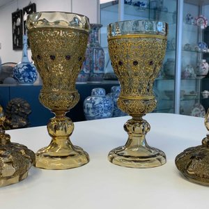Een paar Oost-Europese of Russische met koper en glas ingelegde glazen dekselbokalen, 19e eeuw — foto 14