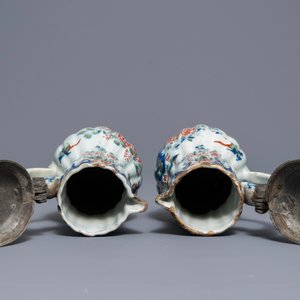 Een paar polychrome Delftse kasjmier palet kannen met tinnen deksels, eind 17e eeuw — foto 6