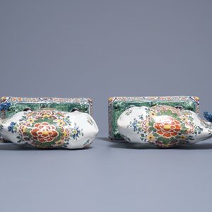 Een paar polychrome Delftse koeien op basissen met kikkers, 18e eeuw — foto 6
