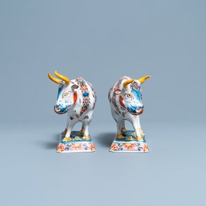 Een paar polychrome Delftse modellen van koeien, 18e eeuw — foto 3