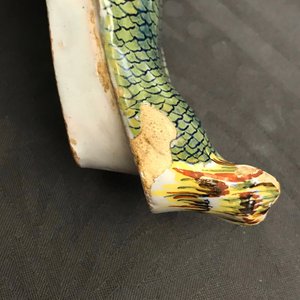 Een paar polychrome Delftse terrines in de vorm van eenden, 18e eeuw — foto 18