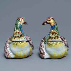 Een paar polychrome Delftse terrines in de vorm van eenden, 18e eeuw — foto 5