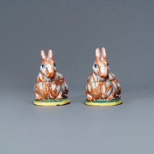 Een paar polychrome Delftse terrines in de vorm van hazen, 18e eeuw — foto 3