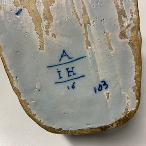 Een paar polychrome Delftse terrines in de vorm van koeien, 18e eeuw — foto 30