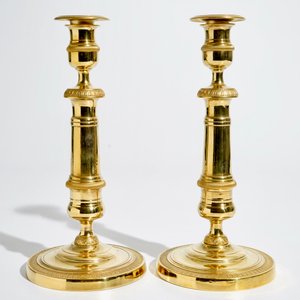 Een paar verguld bronzen Empire kandelaars, Frankrijk, 19e eeuw — foto 3