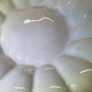 Een paar witte Delftse plooischotels, 17e eeuw — foto 5