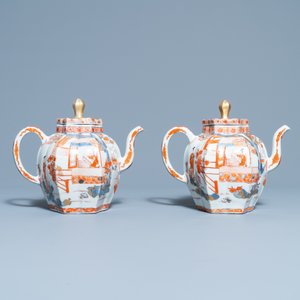 Een paar zeer grote Chinese Imari-stijl theepotten met deksels, Kangxi — foto 4