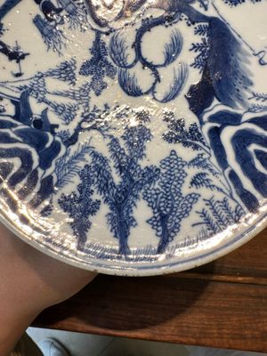 Een paar zeldzame Chinese blauw-witte offertazza's met 'visser, houthakker, boer en geleerde 漁樵耕讀圖' decor, Zhu Jiang Ruo Ji 珠江若記 merk, 19e eeuw — foto 6