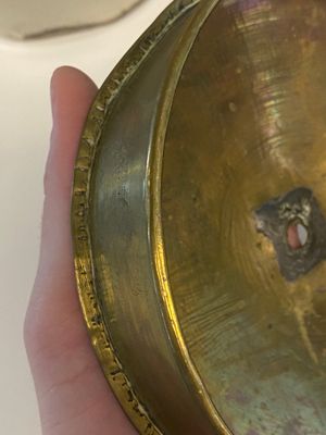 Een polychrome aardewerken 'St. Vincent' tabakspot, Frankrijk, 18e eeuw — foto 6