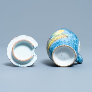 Een polychrome Brussels aardewerken mosterdpot met een kat, 18e eeuw — foto 7